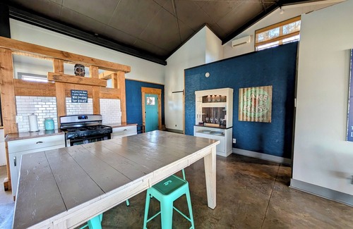 Norwood Cabin | The Tillery Barndo - Two bedrooms/loft, dock, flat lot, spa, trampoline, golf