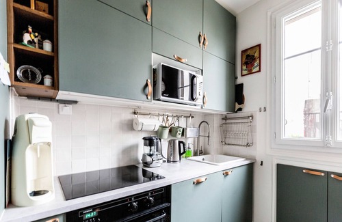 15th Arrondissement Apartment | The Timekeeper, by Veeve