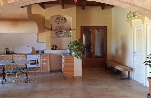 Saint-Dionisy House | The timeless
