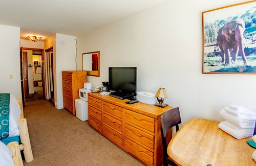 Kirkwood Condo | The Tower`s Double A Dumbo Drop