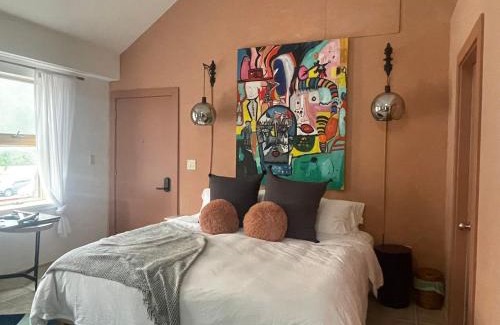 Adams Bed & Breakfast | The Trail in Adams - Berkshires' Art Hotel
