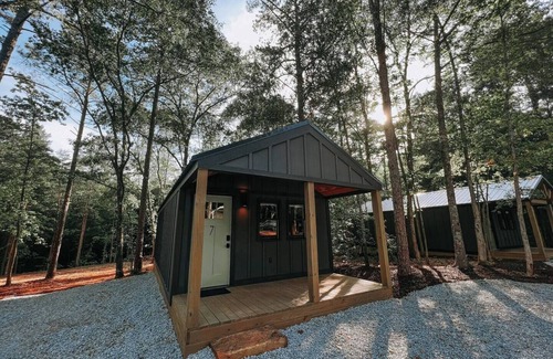 Hartwell RV Rental | The tranquility of the woodlands is where you'll find Hartwell Cabins and RVs