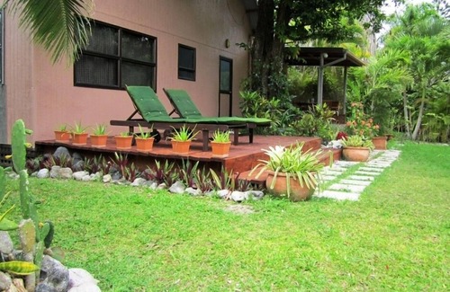 Arorangi Apartment | The Tree House 1 or 2 bedrooms flats