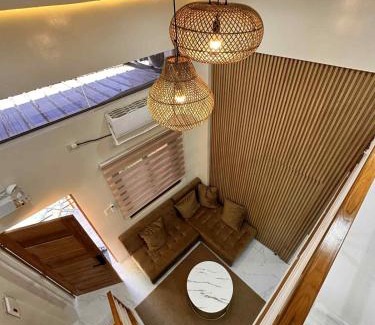 San Vicente Apartment | The Tree House - Connecting Loft Units Govantes