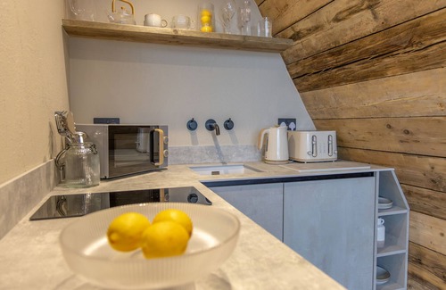 Llanarth Cottage | THE TRI-POD, romantic, luxury holiday cottage in Llanarth