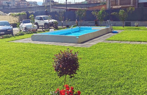 Giardini Naxos Villa | The Trinacria Villa a stone's throw from the sea