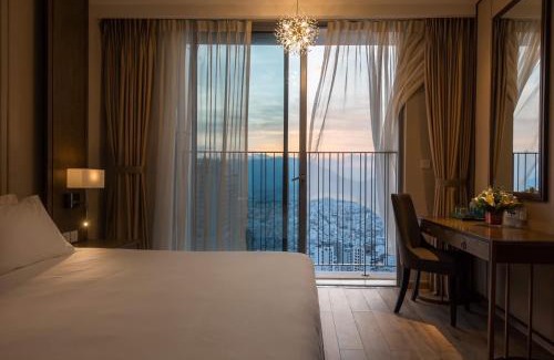 Tran Phu Beach Apartment | The Tropical Oceanview Nha Trang