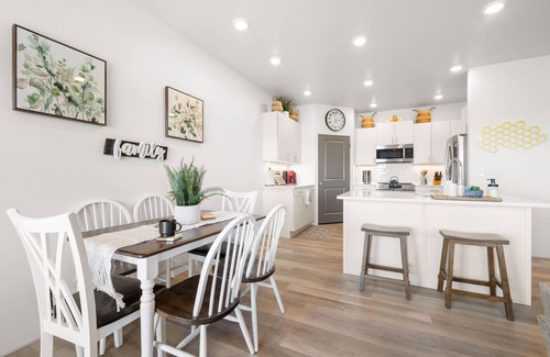 Ephraim Apartment | The True Badger Honey House