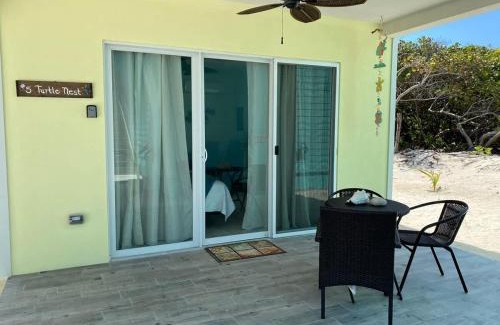Colliers Bay House | The Turtle Nest at Cottages