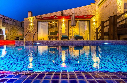 Islamlar Villa | The Ultimate Secluded Honeymoon Villa, Indoor and Outdoor Pool and Jacuzzi