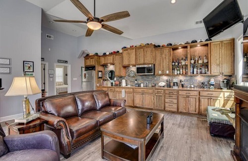 Summerville House | THE ULTIMATE 2025 MASTERS RENTAL - One mile from the Augusta National Gates