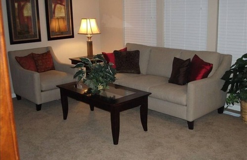 North Central Omaha House | The Ultimate Family Vacation Home! - ASK ABOUT A PRICE MATCH OPPORTUNITY!