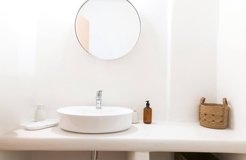 Panormos Apartment | The ultimate island retreat with our Premium Nest Suite.
