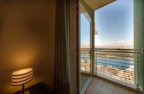 Sliema Apartment | THE ULTIMATE LUXURY, SLIEMA with POOL