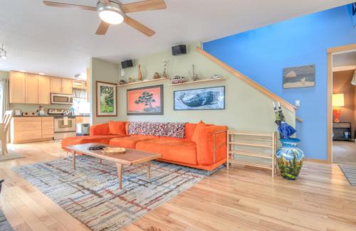 Kiwanda Shores House | The Undertow - Meredith Lodging