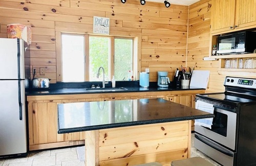 Bay de Noc Township Cottage | The Upper Peninsula's Hidden Gem