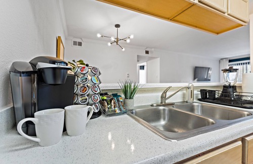 Astrodome Apartment | The VAL'S Place| 8 min Medcenter | 10 min NRG