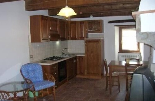 Moggiana Apartment | THE VAT -BEAUTIFUL RUSTIC STONE COTTAGE
