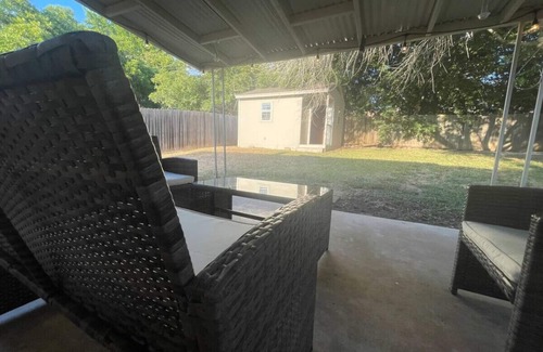 Temple House | The Veristic Domicile of Temple - 4 BDR 2 BTH