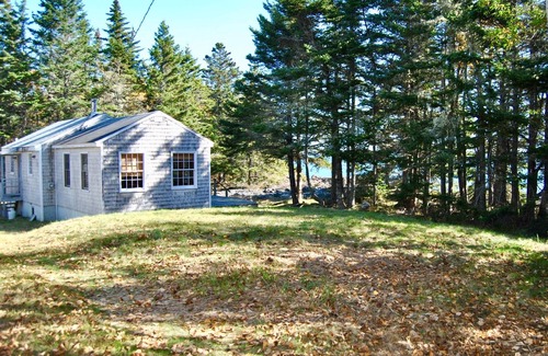 South Addison Cabin | THE VERY BEST OCEANFRONT GLAMPING RETREAT IN DOWNEAST MAINE!⚓ 🌊 🐕