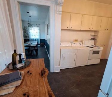 Sussex Apartment | The Victorian Suite