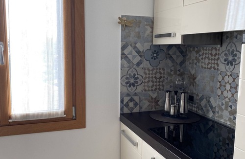 Longa Apartment | The VIEW Apartment with Canal view