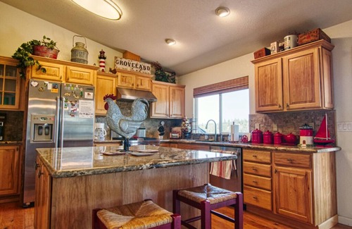 Groveland House | The View at Pine Mountain Lake