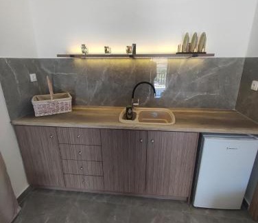 Merichas House | The View House 1