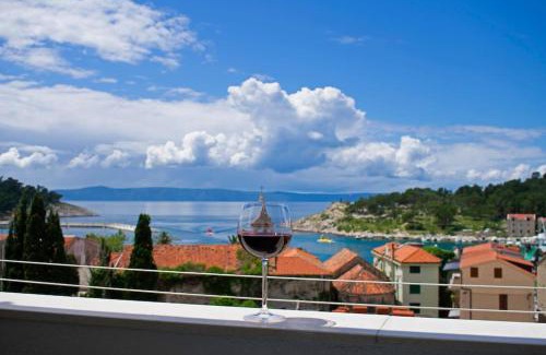 Makarska Old Town Apartment | The View luxury apartment 2+2 in a strict center