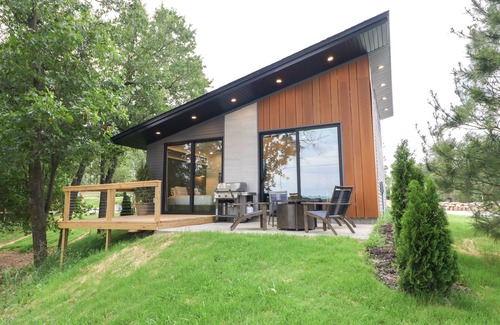 Grove Cabin | The View on Grand Epic Lake Views Modern Luxury