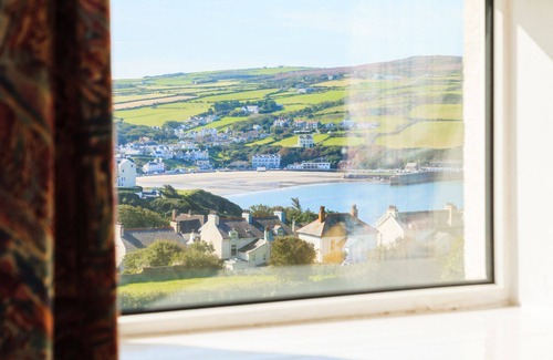 Port Erin Cottage | The Views - sleeps 7 guests in 4 bedrooms