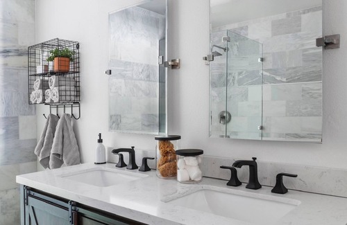 Olympic Valley Condo | The Village at Palisades Tahoe, Bldg 4 - Mountain Modern