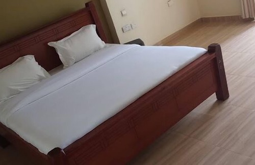 Kenya Hotel | The Village Park Resort & Spa