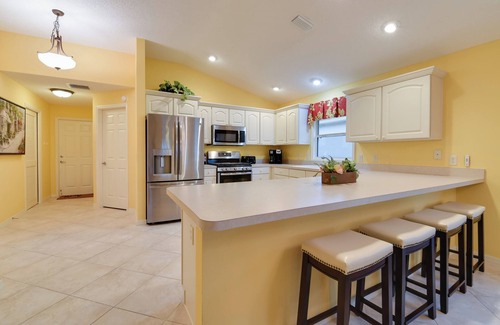 The Villages Villa | The Villages Home on Golf Course Near Lake Sumter!