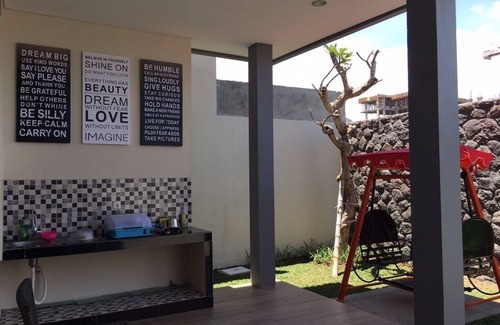 Oro Oro Ombo Villa | The Villaku Batu