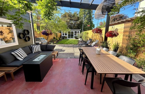 Friendly House | The Washington – Bright Modern Urban Jungle With Best Walkable Location/Hottub