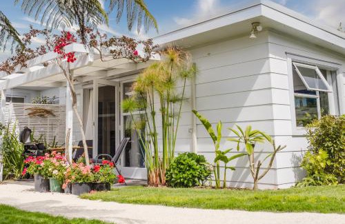 Kerikeri House | The Waterfront Studio Opito Bay