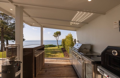 Powlett River House | The Waters Edge by Ready Set Stay