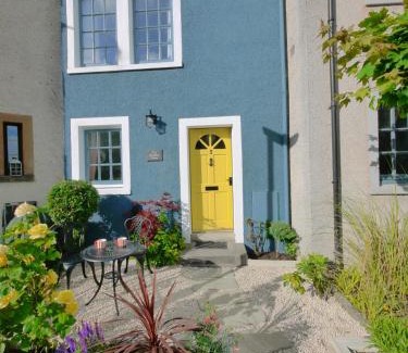 Lower Largo House | The Wee Blue House, East Neuk