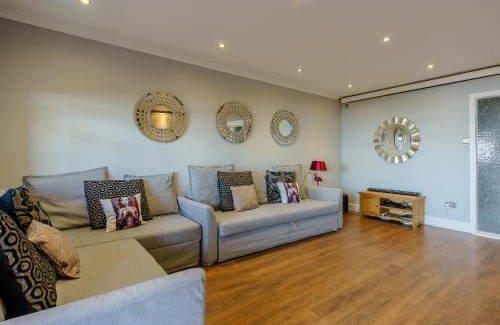 Skelmorlie House | The Wee Nunnery - Uk7123