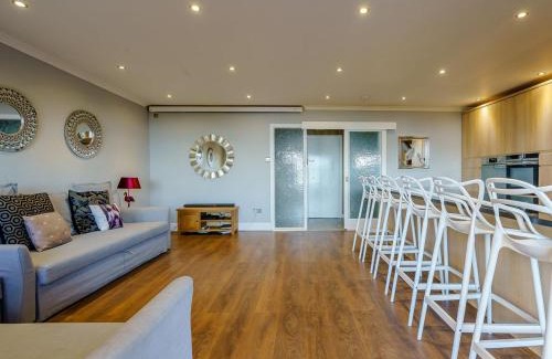 Skelmorlie House | The Wee Nunnery - Uk7123