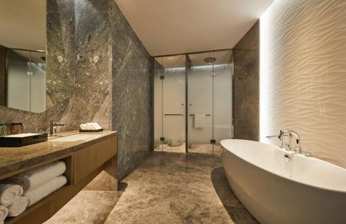 West Coast Hotel | The Westin Qingdao West Coast
