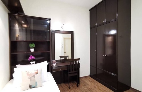 Batu Ferringhi Apartment | The Whale House | 100m From Batu Ferringhi Beach