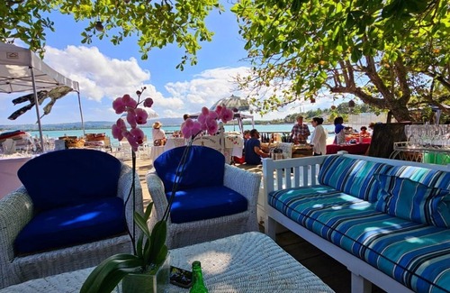 Reading House | The Wharf House - Old World Charm By The Sea