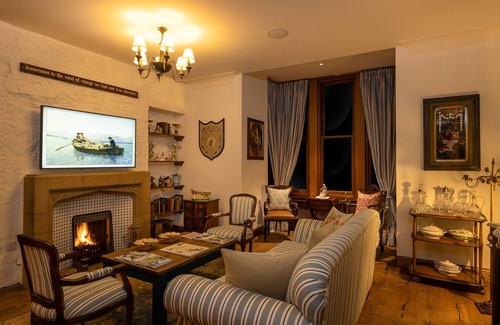 Letterfinlay Hotel | The Whispering Pine Lodge