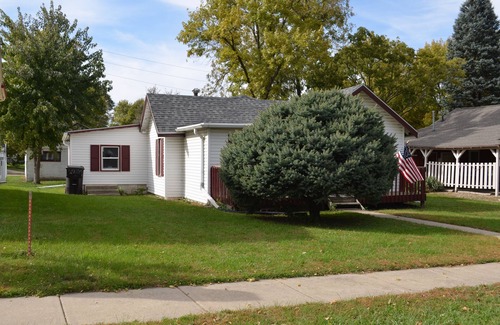 Sergeant Bluff House | The White House 3 Bedroom home in great location