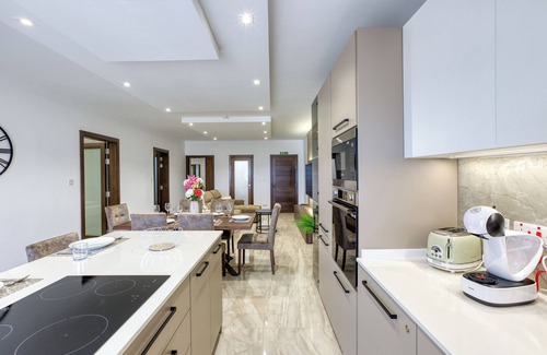 St. Andrew's Apartment | The whole group will enjoy easy access to everything from this centrally located place
