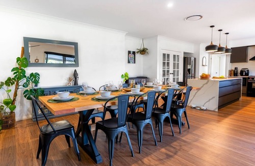 Kearsley House | The Wildwood Luxury Escape with Pool, Hot Tub and Space for the Whole Group