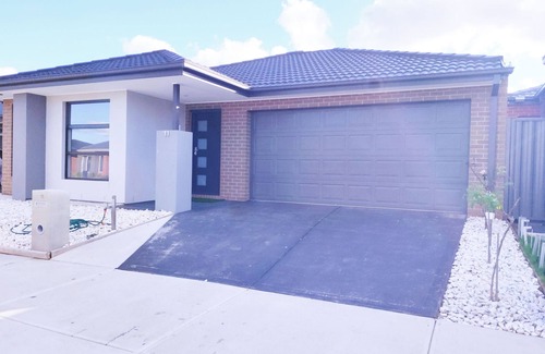 Melton West House | The Willandra