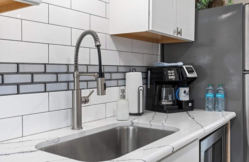 Mount Dora Apartment | The Willow - 1 Gig Wi-Fi - Minutes to Everything
